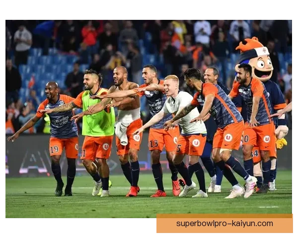 格拉纳达战术解析显示球队近期表现稳健，攻防转换迅速，备受关注。